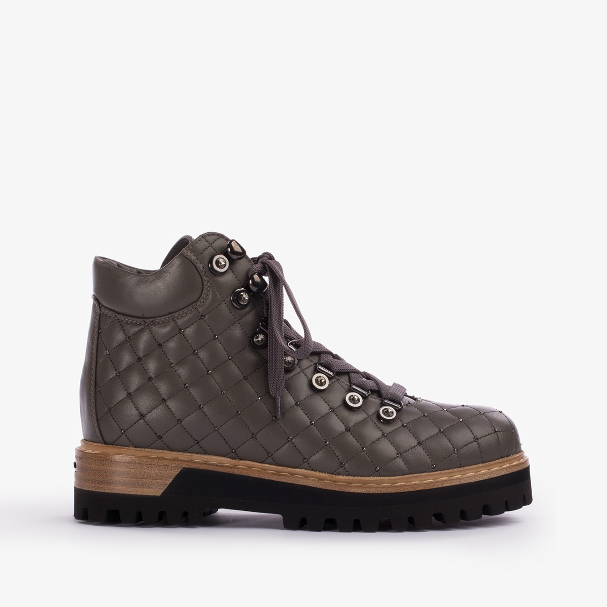 St moritz boots online