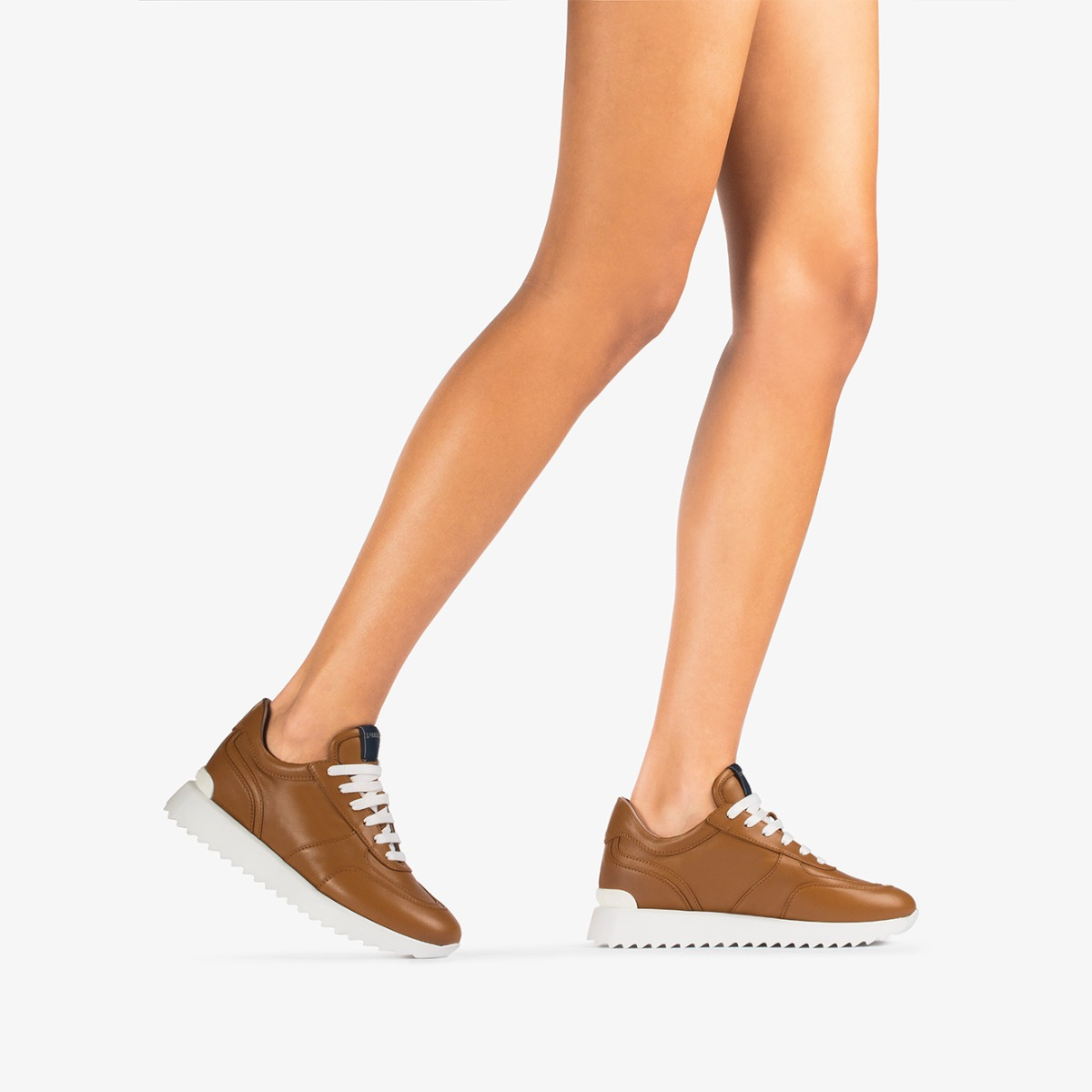 CLAIRE RUNNING - Le Silla official outlet