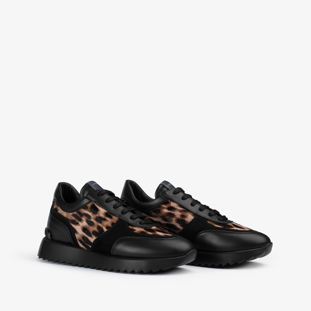 RUNNING CLAIRE - Le Silla official outlet