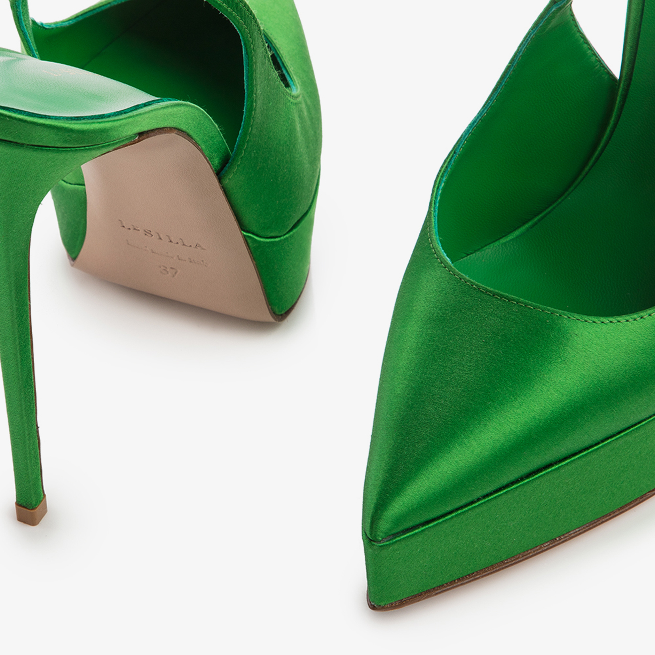 CHANEL SATIN EMERALD