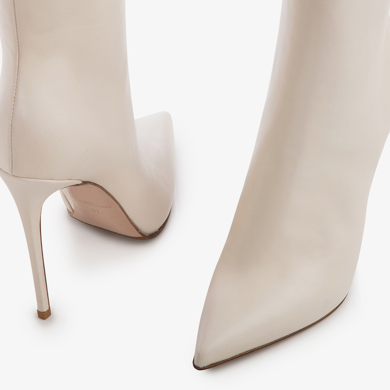 STIVALETTO GLOVE MILK